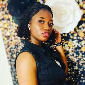 Meet your Posher, Ornella